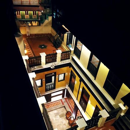 Bed and Breakfast Deewanji Ni Haveli Ахмедабад Экстерьер фото