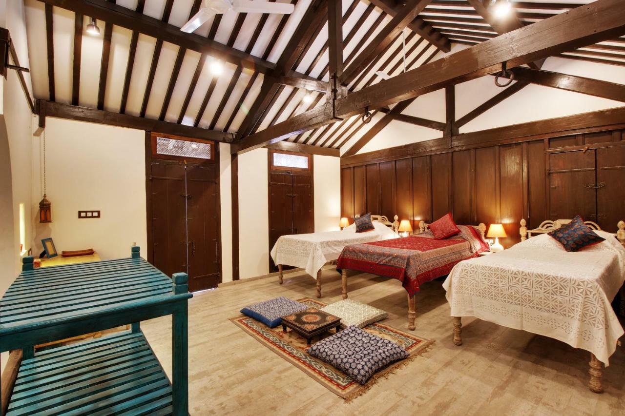 Bed and Breakfast Deewanji Ni Haveli Ахмедабад Экстерьер фото