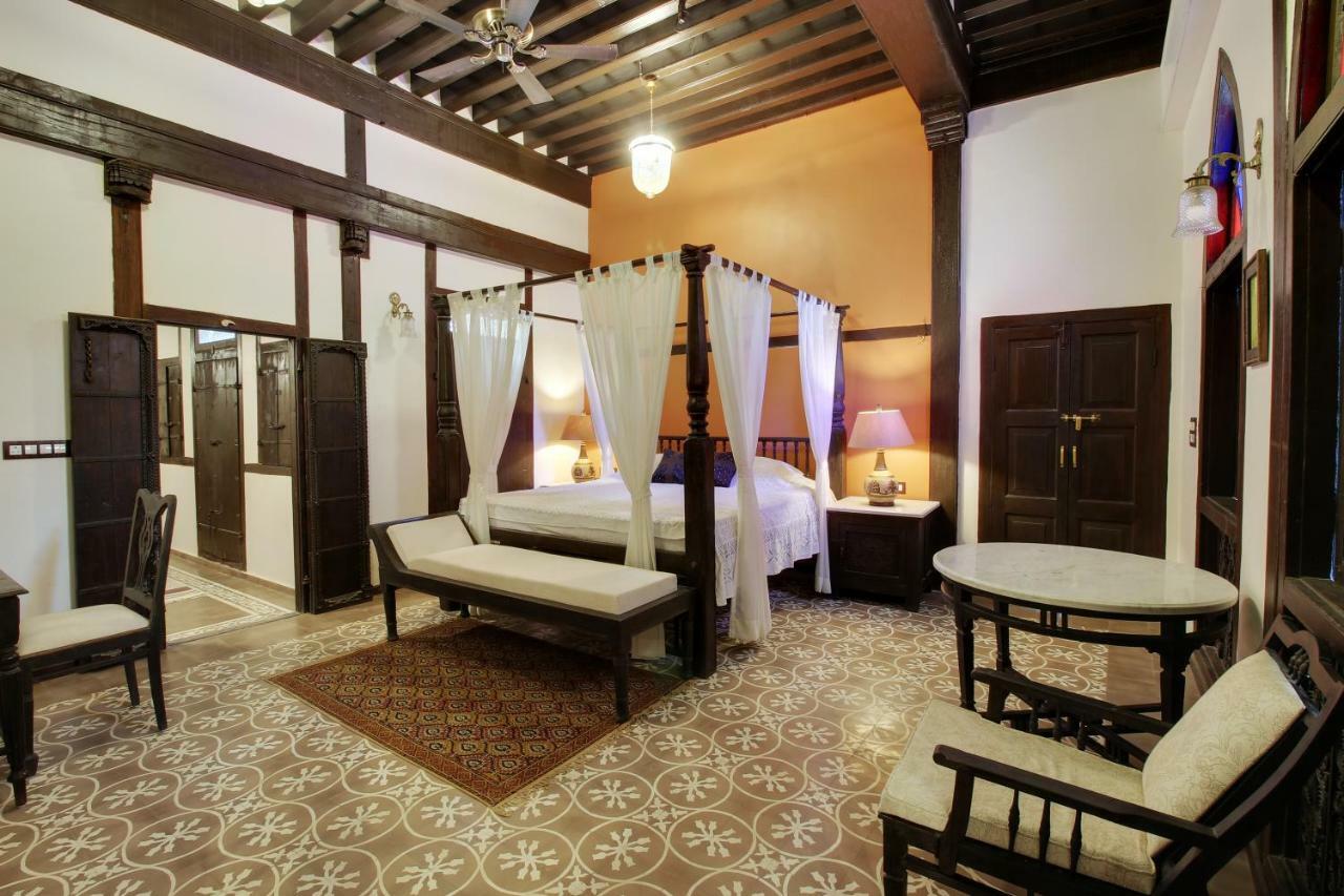 Bed and Breakfast Deewanji Ni Haveli Ахмедабад Экстерьер фото